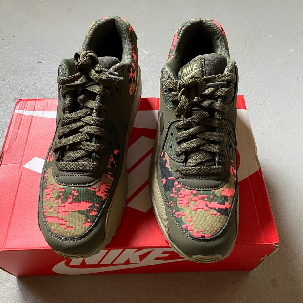 COPY - Nike Air max 90 digi camo olive